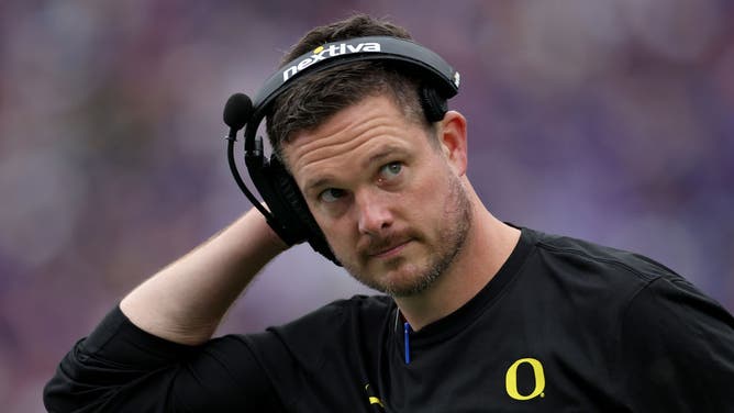 Oregon head coach Dan Lanning is looking for a quarterback out of the transfer portal.