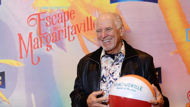 Jimmy Buffett Hospitalized For Mysterious Medical Problem