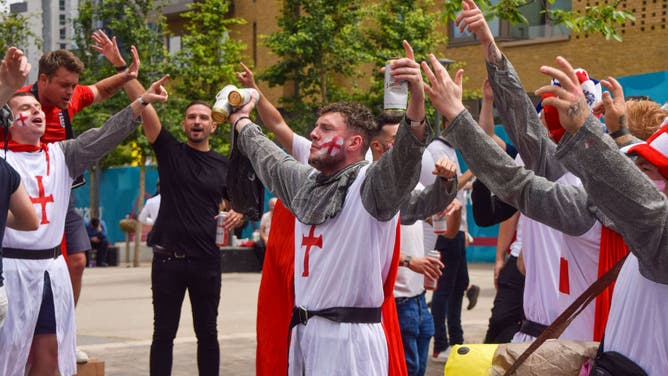 England Fans Told Not To Wear 'Crusader' Outfits At World Cup