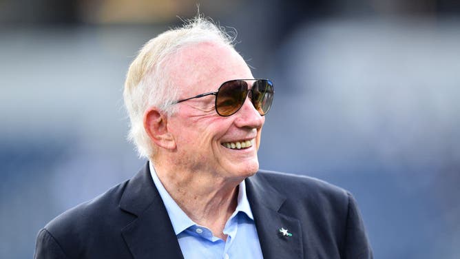 Jerry Jones doesn't think a turf ban is necessary as the NFLPA suggests.