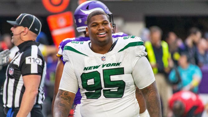 Quinnen Williams contract issues to be resolved, says coach Robert Saleh.