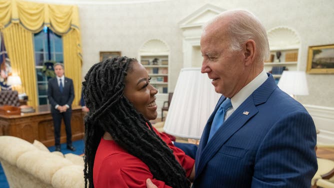 President Joe Biden meets with Brittney Griner wife after swapping The Merchant of Death for the WNBA player.