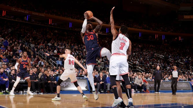 Knicks All-Star Julius Randle shoots a fadeaway vs. the Heat at Madison Square Garden.