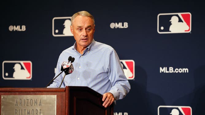 Rob Manfred criticizes A’s fans