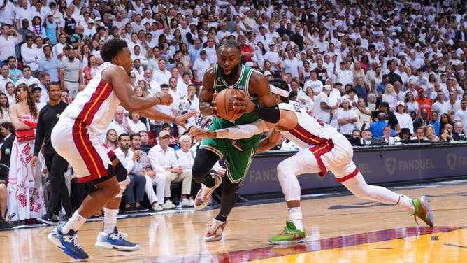 Celtics SG Jaylen Brown drives to the basket during Game 6 of the Eastern Conference Finals vs. the Heat.