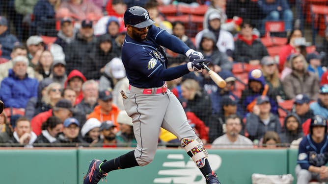 Yandy Diaz of the Tampa Bay Rays perfectly executed a hit-and-run against the Boston Red Sox.
