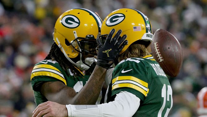 Darren Waller is hoping for a Davante Adams-Aaron Rodgers reunion with the Las Vegas Raiders.