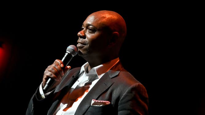 Dave Chappelle Ends Show After Fan Pulls Out Phone