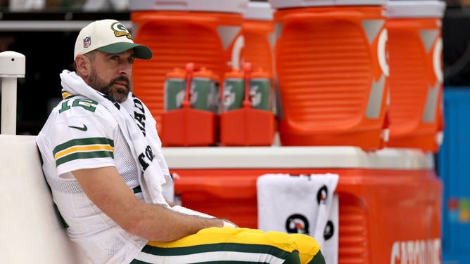 Aaron Rodgers is fed up, but are teammates fed up with him?