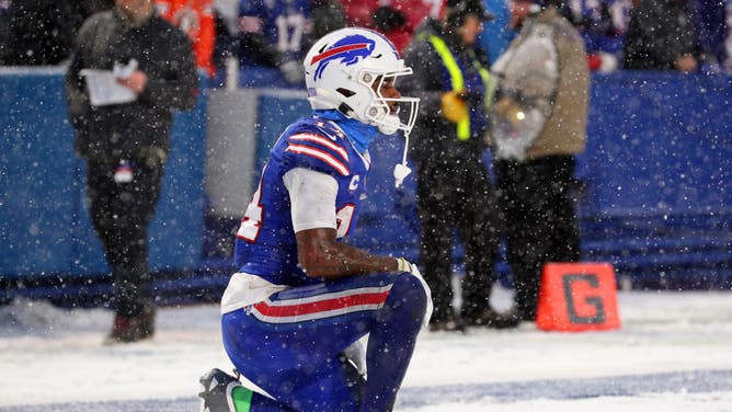 Buffalo Bills WR Stefon Diggs was not happy on Sunday and he let everyone know it. (Photo by Bryan M. Bennett/Getty Images)