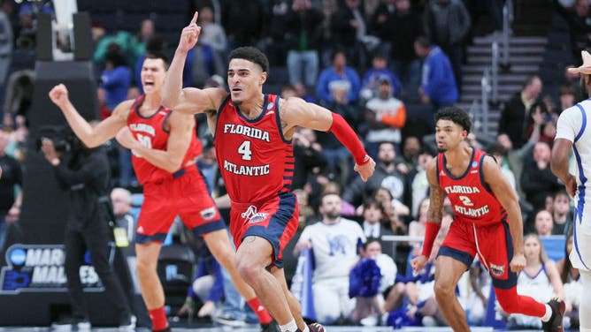 The Florida Atlantic Owls celebrates after beating the Memphis Tigers 66-65 in the 1st round of the NCAA Tournament at Nationwide Arena in Columbus, Ohio.