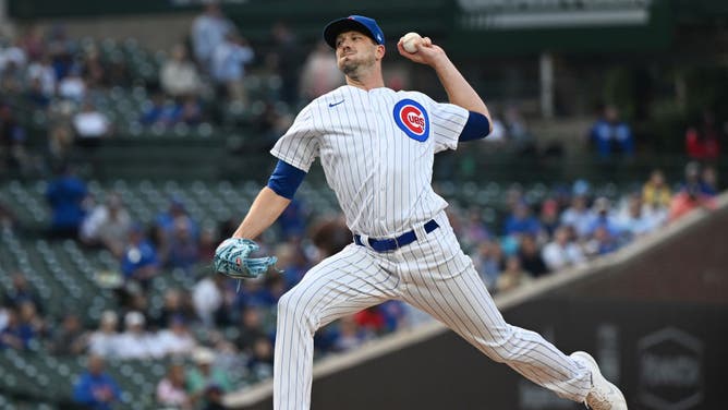 Cubs lefty Drew Smyly pitches in the 1st inning vs. the Pittsburgh Pirates at Wrigley Field in Chicago.