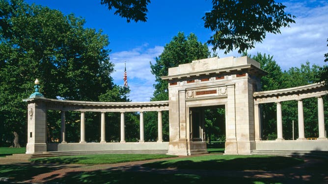 Meorial Arch at Oberlin College
