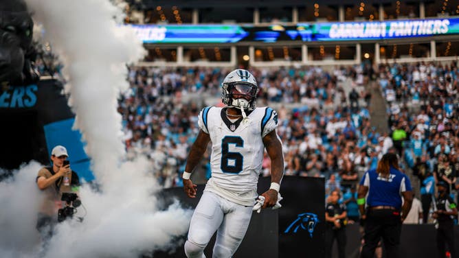 The Carolina Panthers signed Miles Sanders to a four-year contract in the offseason, but head coach Frank Reich might be ready to bench him.