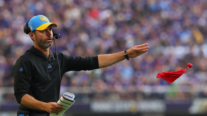 Chargers coach Brandon Staley makes a bonehead decision.
