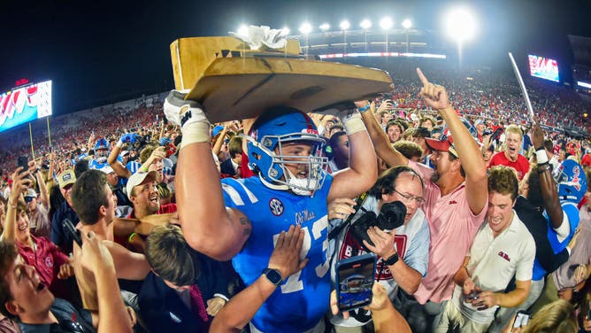 Ole Miss Security Guard Crushes Female Fan Storming The Field - Outkick ...