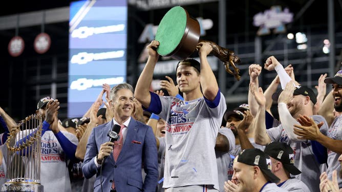 Corey Seager Takes Perfectly Subtle Dig At Astros During Rangers World Series Parade