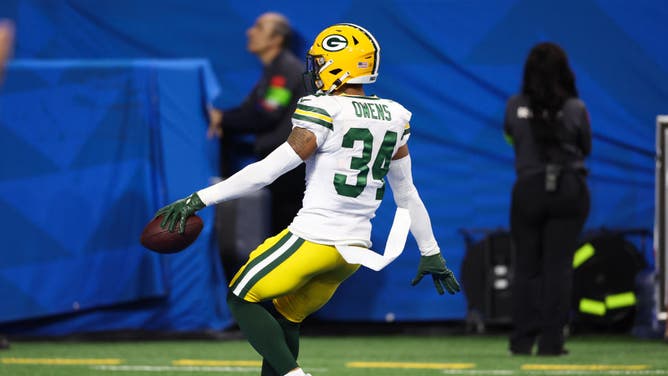 Jonathan Owens of the Green Bay Packers scores the team's third Thanksgiving Day touchdown after recovering a fumble against the Detroit Lions.