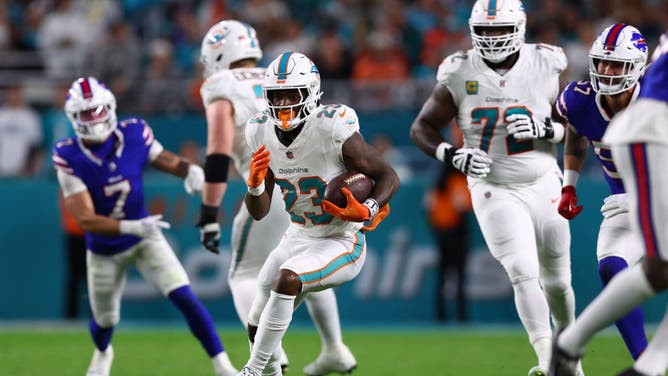 The Dolphins offense scored 24 points against the Bills in the first half.