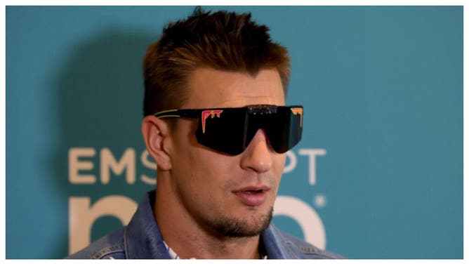 Former NFL player Rob Gronkowski talks terrible Patriots pre-draft visit. (Credit: Getty Images)