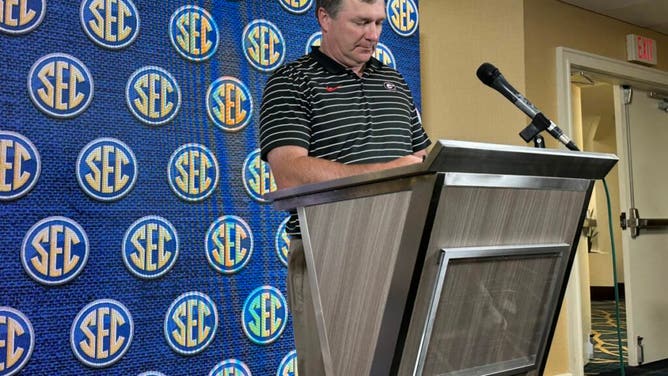 Kirby Smart speaks with the media at SEC Meetings