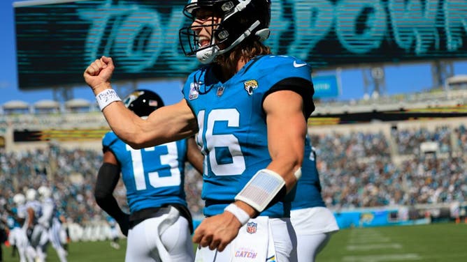 Jaguars QB Trevor Lawrence celebrates his TD pass to WR Christian Kirk vs. the Indianapolist Colts at EverBank Stadium in Jacksonville, Florida.