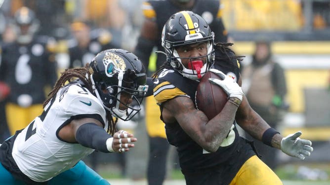 The Pittsburgh Steelers were not happy with the NFL referees in their loss to the Jacksonville Jaguars, particularly WR Diontae Johnson.