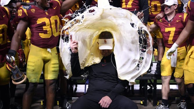 Lincoln Riley USC holiday bowl