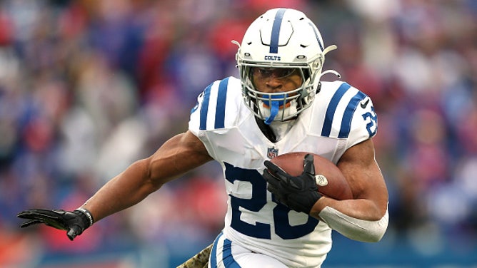 NFL running backs such as Jonathan Taylor have complained about contracts for the position.