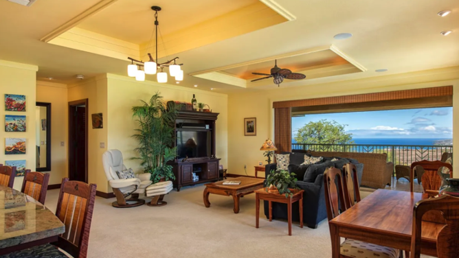 Terry Bradshaw Hawaii house - 3