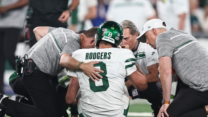Jets quarterback Aaron Rodgers is already walking and was cleared to fly following Achilles injury