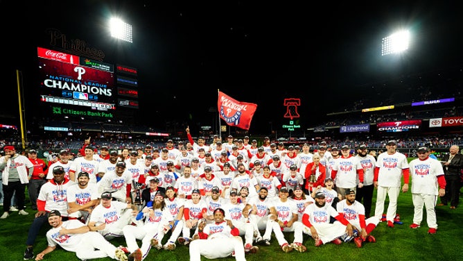 Phillies advance to the World Series
