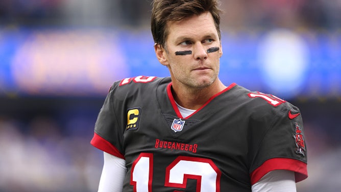 Tom Brady could replace Greg Olsen