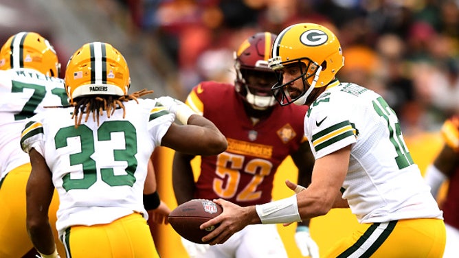The Green Bay Packers offense, led by Aaron Rodgers, struggled against the Washington Commaders.