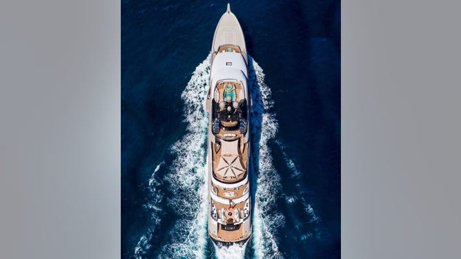Shad Khan yacht.