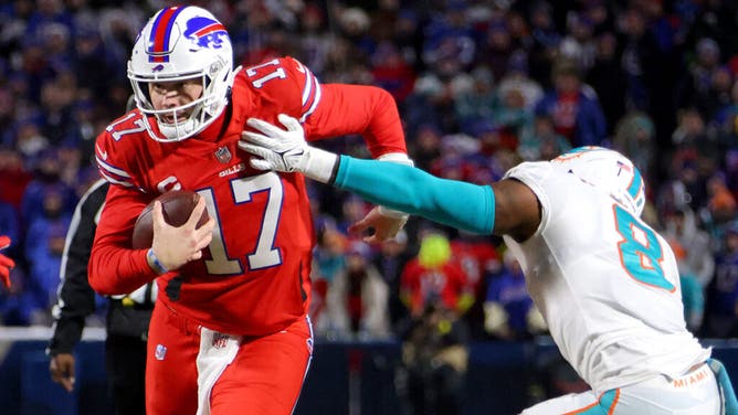 Josh Allen delivers fourth-quarter comeback for Bills versus Dolphins.