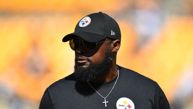 Pittsburgh Steelers Mike Tomlin Gift Black Air Force 1s Reaction