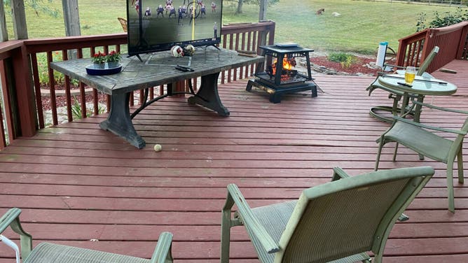 6bd70323-