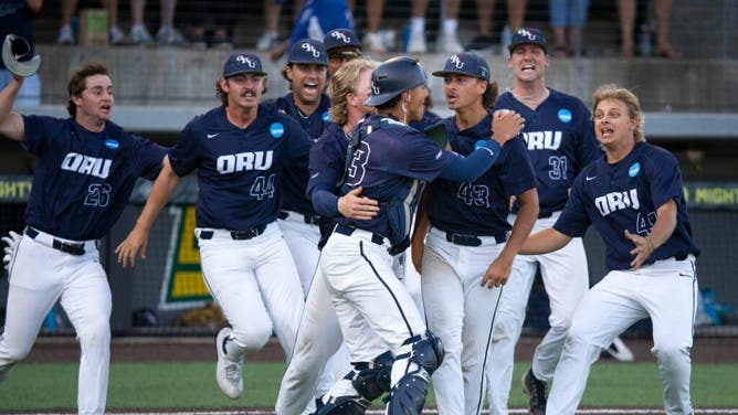 Oral Roberts Baseball Players Rewarded With Gummy Worms For Reaching Base