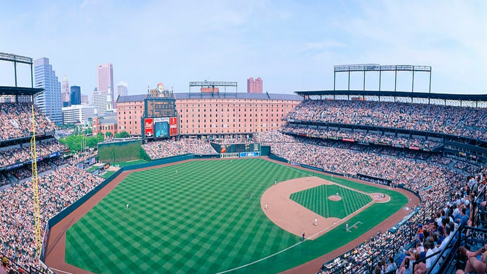 BALTIMORE ORIOLES CAMDEN YARDS