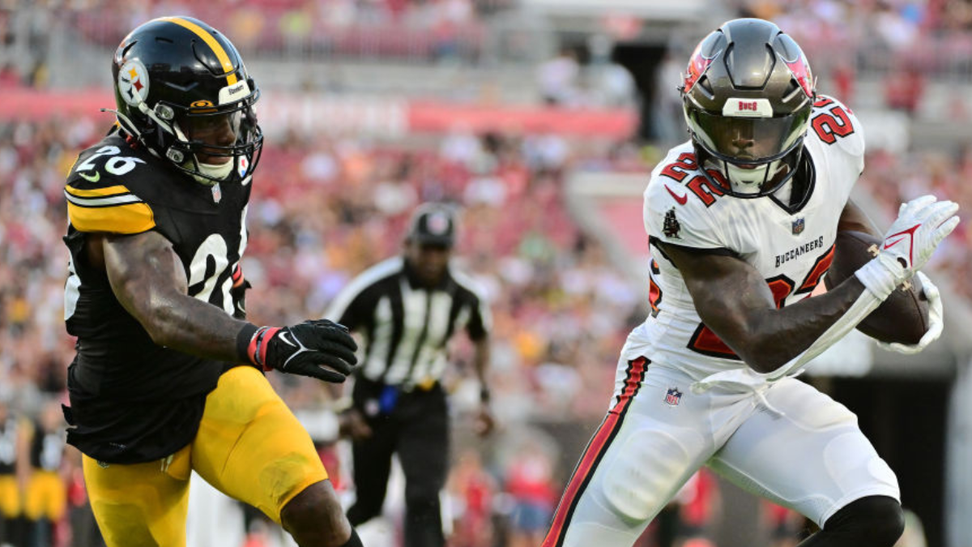 Steelers' LB Kwon Alexander Fined Nearly $44K For Questionable Hit