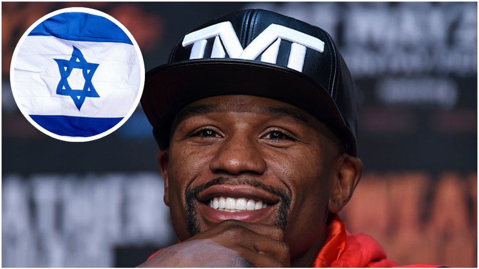 Floyd Mayweather marches in pro-Israel parade. (Credit: Getty Images)