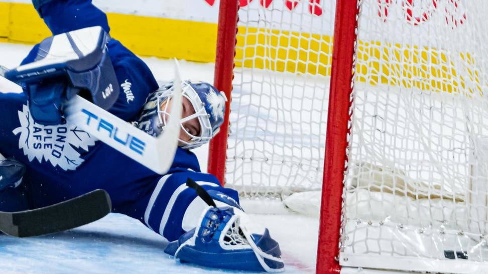 NHL: APR 18 Eastern Conference First Round - Lightning at Maple Leafs
