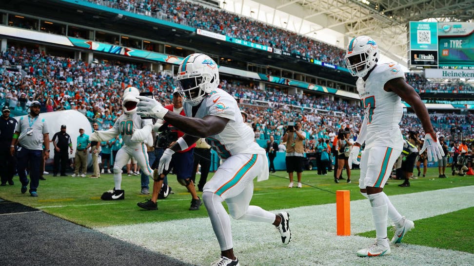 Carolina Panthers v Miami Dolphins