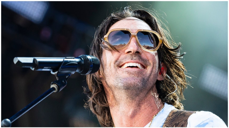 Jake Owen's new album "Loose Cannon" is incredibly solid. What are the best songs on the album? Where can you stream it? (Credit: Getty Images)