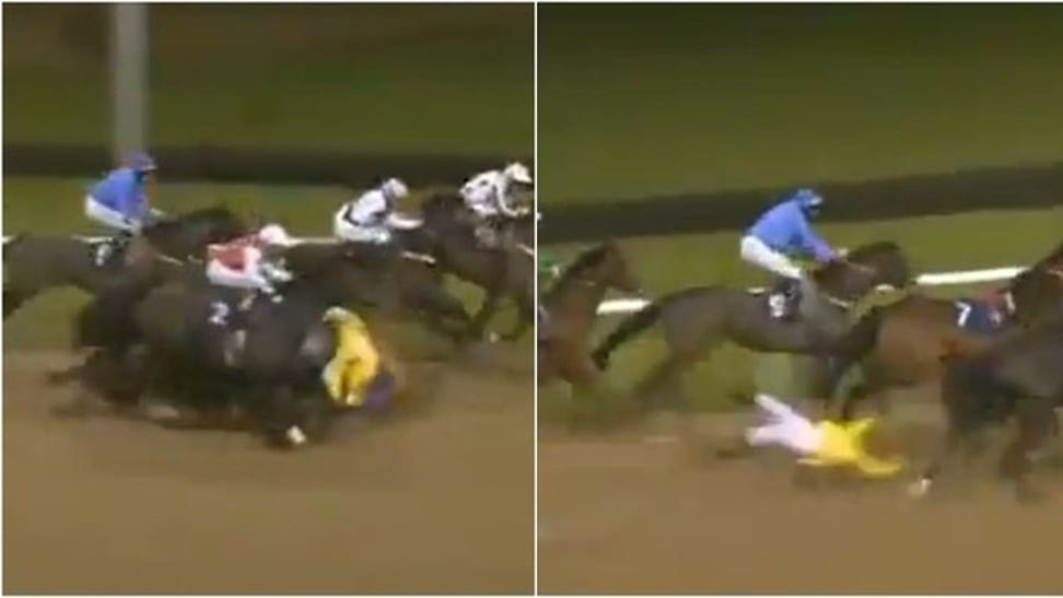 Jockey Ben Curtis falls off horse video