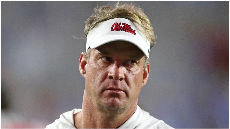 Lane Kiffin has nothing to apologize for during the leaked exchange with DeSanto Rollins. What did the full audio say? (Credit: Getty Images)