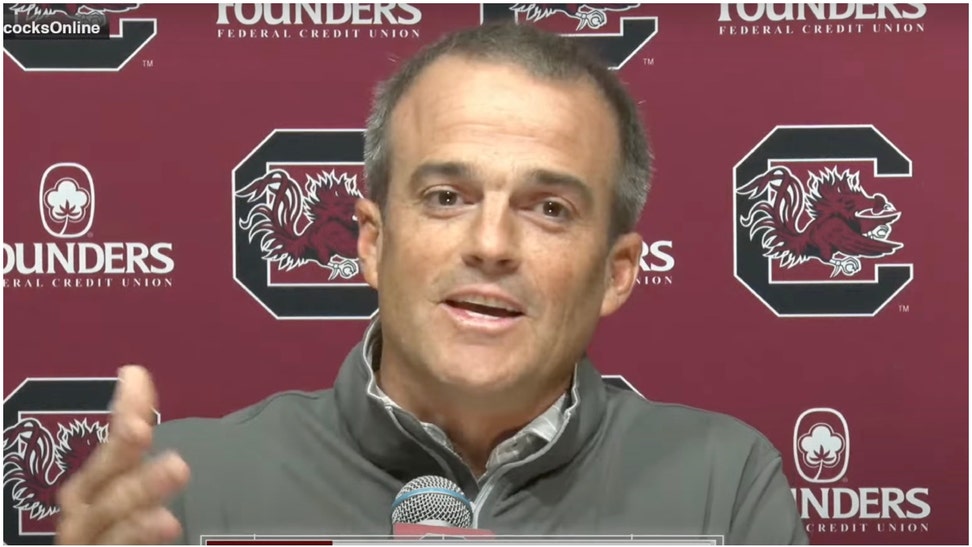 South Carolina coach Shane Beamer can't escape criticism, even within in his own home. He told a story about his son roasting him. (Credit: Screenshot/YouTube Video https://www.youtube.com/watch?v=QUCg_sgOnIg)