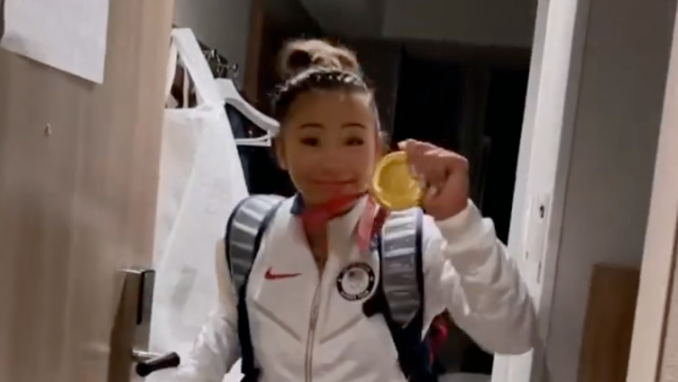 Suni Lee gold medal