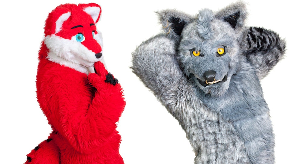 41bc52e5-Furries (Series: Expos and Conventions)